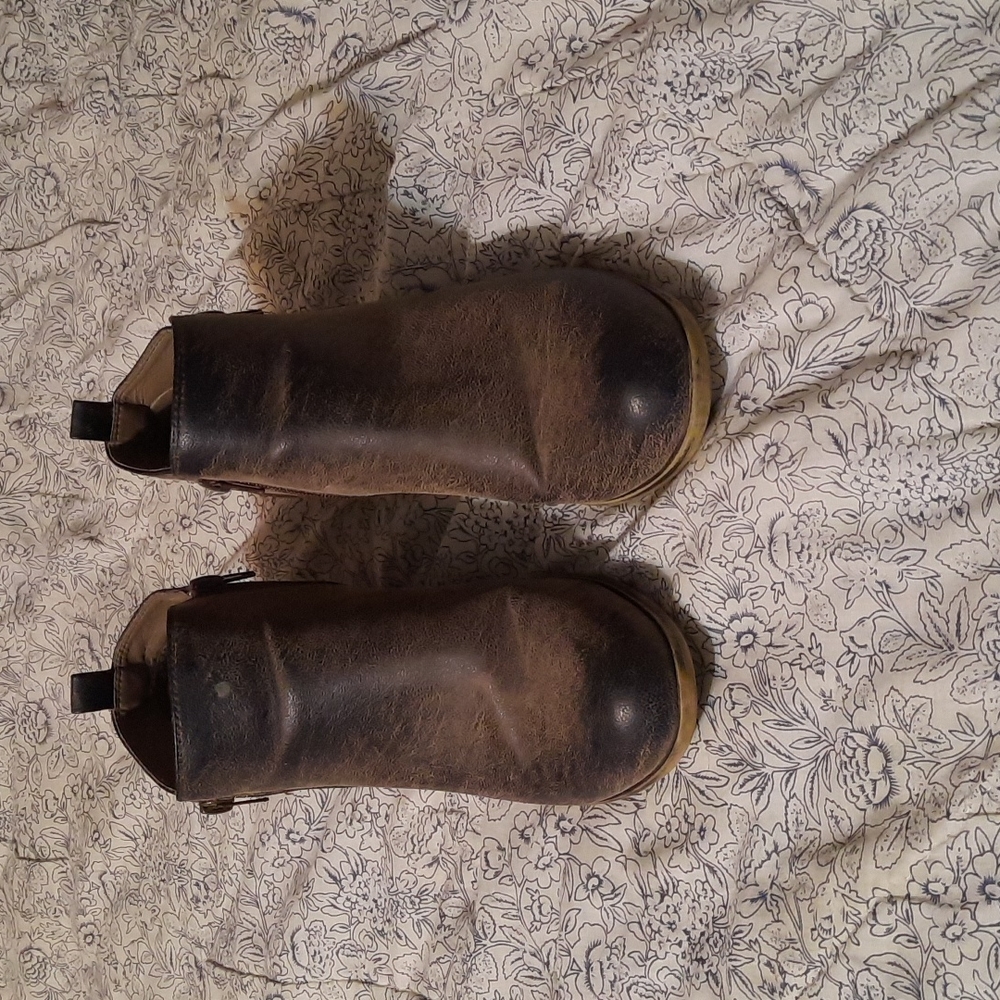 short boots